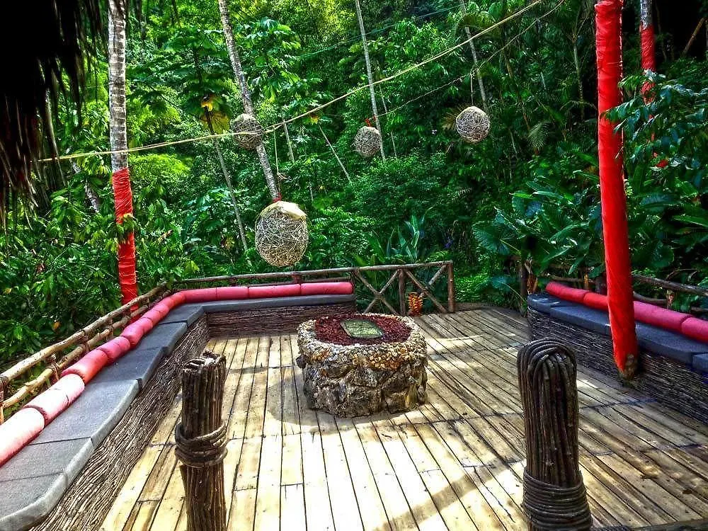 Dominican Tree House Village Santa Barbara De Samana